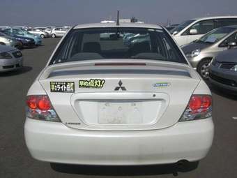 2004 Mitsubishi Lancer Cedia For Sale