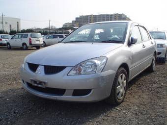 2004 Mitsubishi Lancer Cedia Pictures