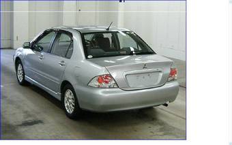 2004 Mitsubishi Lancer Cedia Pictures