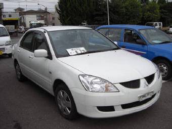 2005 Mitsubishi Lancer Cedia Pictures