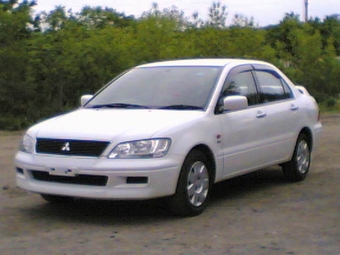 2000 Mitsubishi Lancer Cedia Wagon