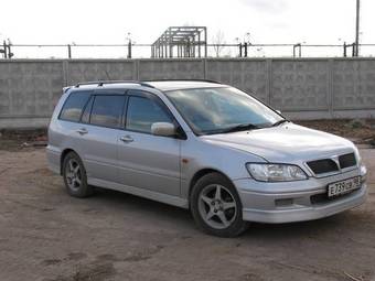 2000 Mitsubishi Lancer Cedia Wagon