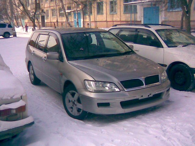 2000 Mitsubishi Lancer Cedia Wagon