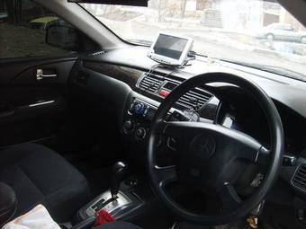 2000 Mitsubishi Lancer Cedia Wagon Wallpapers