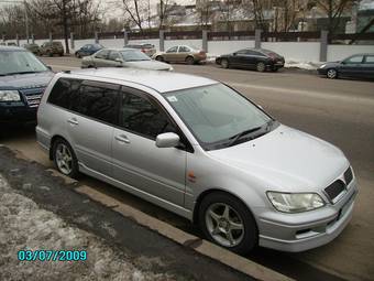 2000 Mitsubishi Lancer Cedia Wagon Photos