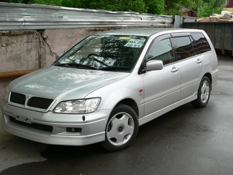 2001 Mitsubishi Lancer Cedia Wagon