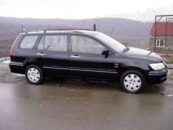 2001 Lancer Cedia Wagon