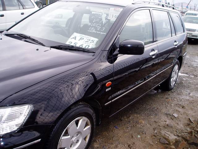 2001 Mitsubishi Lancer Cedia Wagon
