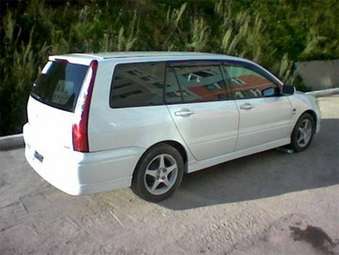 2001 Lancer Cedia Wagon