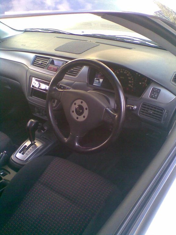 2001 Mitsubishi Lancer Cedia Wagon