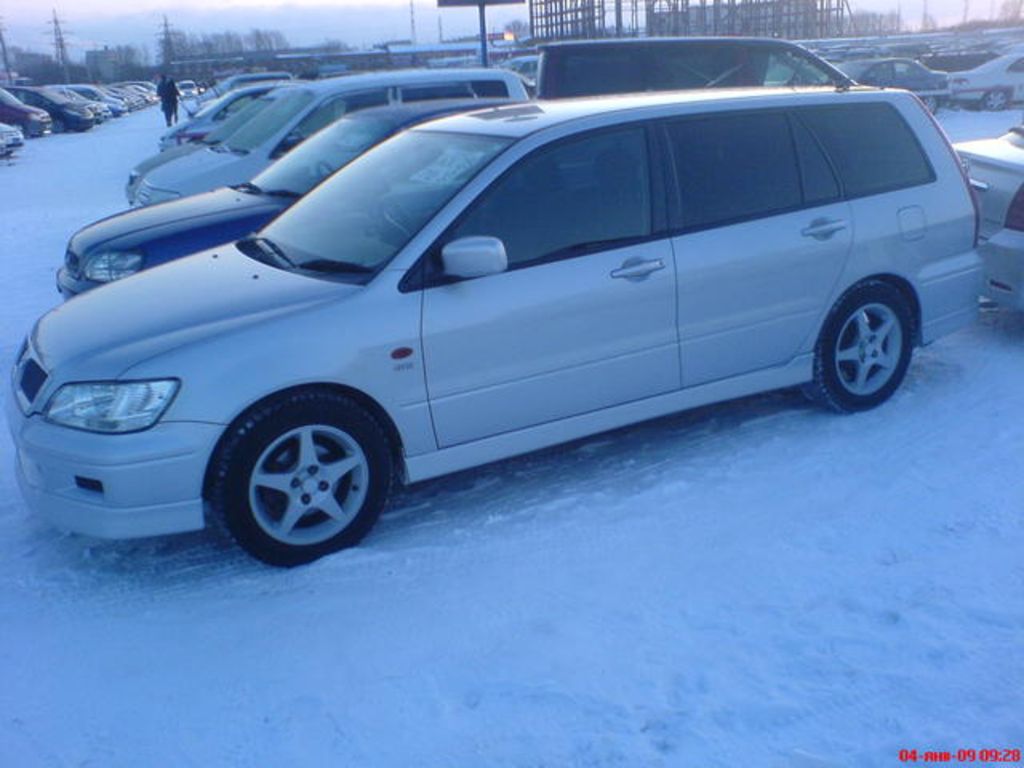 2001 Mitsubishi Lancer Cedia Wagon