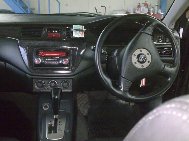 2001 Mitsubishi Lancer Cedia Wagon