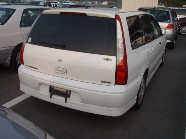 2001 Mitsubishi Lancer Cedia Wagon
