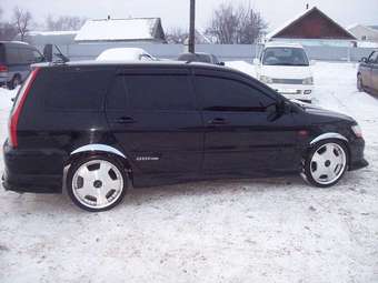 2001 Lancer Cedia Wagon