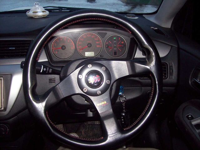 2001 Mitsubishi Lancer Cedia Wagon