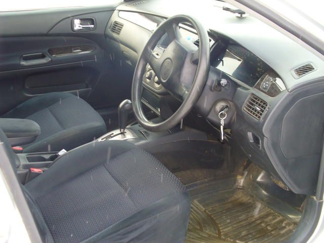 2001 Mitsubishi Lancer Cedia Wagon