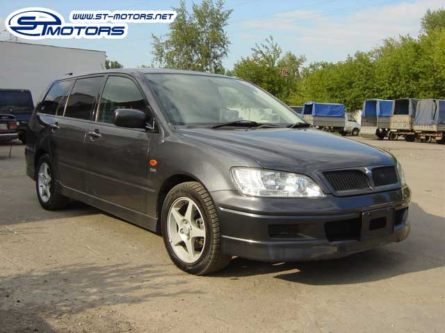 2001 Mitsubishi Lancer Cedia Wagon Photos