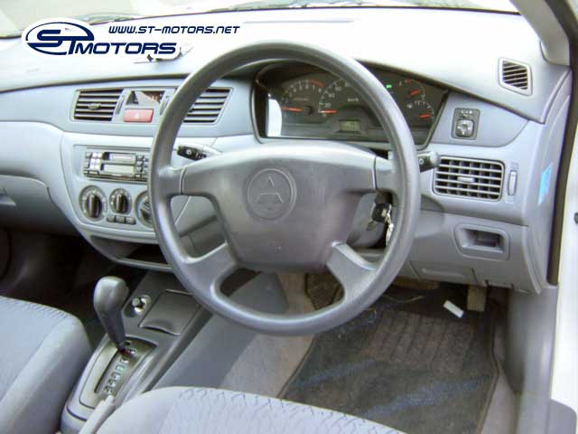 2001 Mitsubishi Lancer Cedia Wagon Pictures