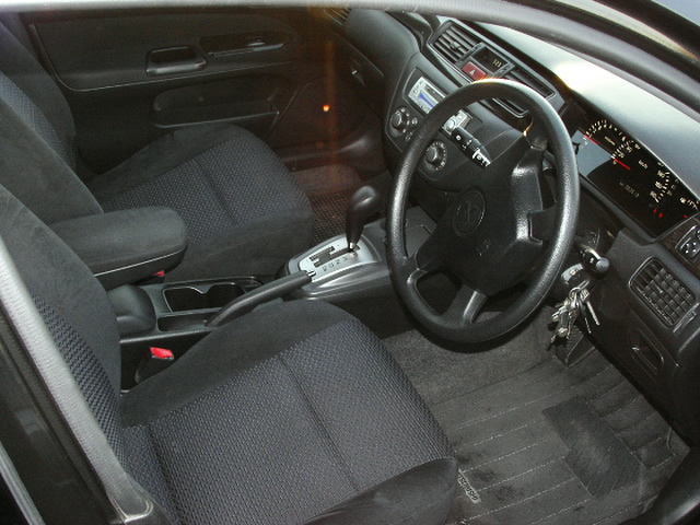 2001 Mitsubishi Lancer Cedia Wagon Pictures