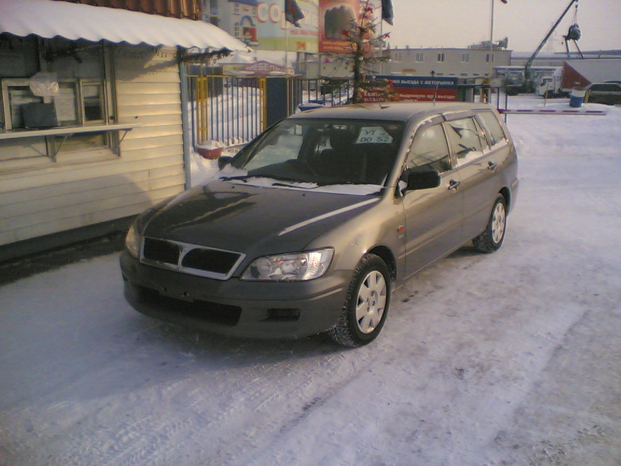 2001 Mitsubishi Lancer Cedia Wagon Pictures