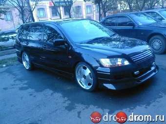 2001 Mitsubishi Lancer Cedia Wagon Photos