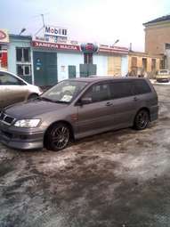 2001 Mitsubishi Lancer Cedia Wagon Photos