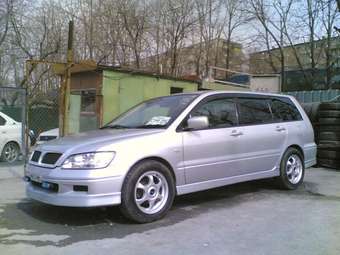 2001 Mitsubishi Lancer Cedia Wagon Images