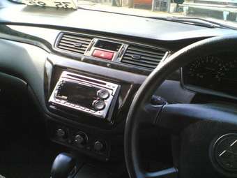 2001 Mitsubishi Lancer Cedia Wagon Pics