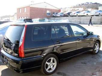2001 Mitsubishi Lancer Cedia Wagon Photos