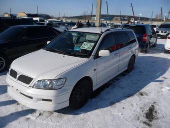 2001 Mitsubishi Lancer Cedia Wagon Photos