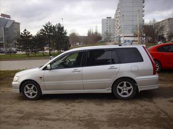 2001 Mitsubishi Lancer Cedia Wagon Pictures