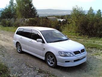 2001 Mitsubishi Lancer Cedia Wagon Pics