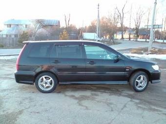 2001 Mitsubishi Lancer Cedia Wagon Photos