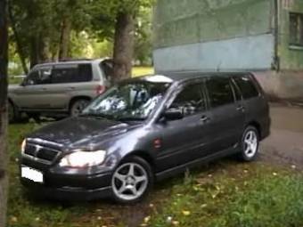 2001 Mitsubishi Lancer Cedia Wagon Pictures