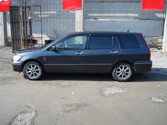 2001 Mitsubishi Lancer Cedia Wagon Pictures