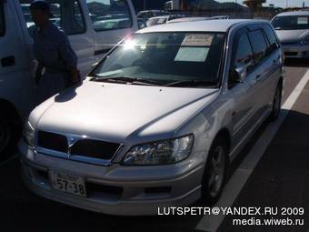 2001 Mitsubishi Lancer Cedia Wagon Photos