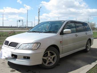 2001 Mitsubishi Lancer Cedia Wagon Pictures