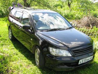 2001 Mitsubishi Lancer Cedia Wagon Images