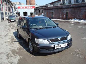 2001 Mitsubishi Lancer Cedia Wagon Photos