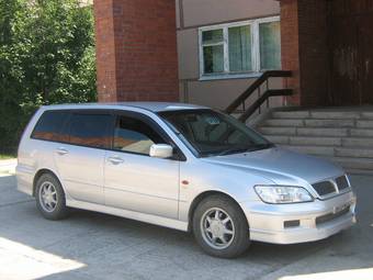 2001 Mitsubishi Lancer Cedia Wagon Wallpapers
