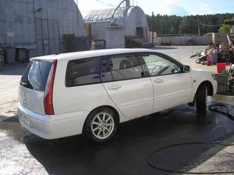 2001 Mitsubishi Lancer Cedia Wagon Photos
