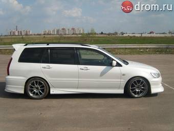 2001 Mitsubishi Lancer Cedia Wagon Photos