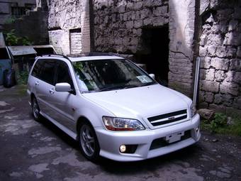 2001 Mitsubishi Lancer Cedia Wagon Pictures