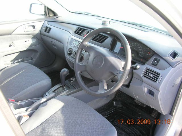 2002 Mitsubishi Lancer Cedia Wagon