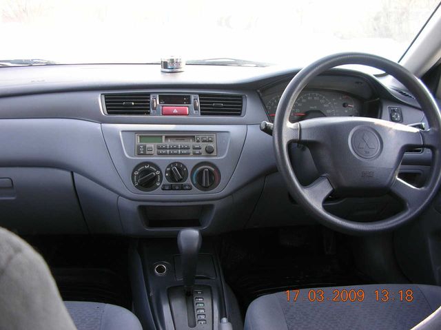 2002 Mitsubishi Lancer Cedia Wagon