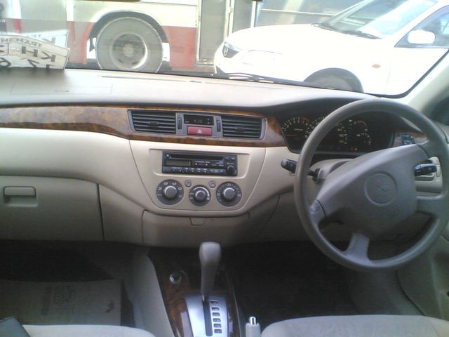 2002 Mitsubishi Lancer Cedia Wagon
