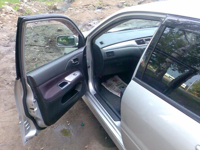 2002 Mitsubishi Lancer Cedia Wagon