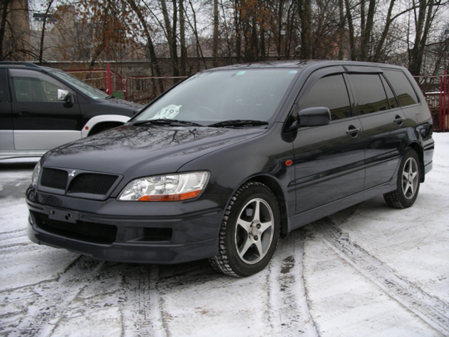 2002 Mitsubishi Lancer Cedia Wagon Pics