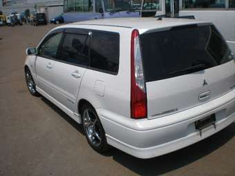 2002 Mitsubishi Lancer Cedia Wagon Pictures