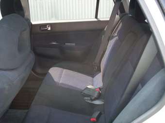 2002 Mitsubishi Lancer Cedia Wagon Pictures